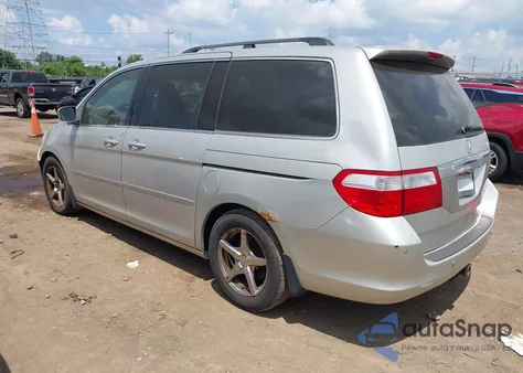 2005 Honda Odyssey Touring from USA, damaged, VIN 5FNRL38865B062179
